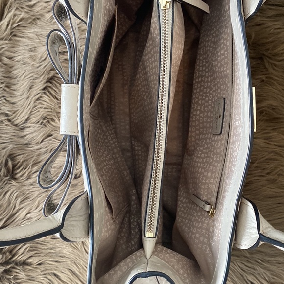 Kate Spade tote - Picture 5 of 10